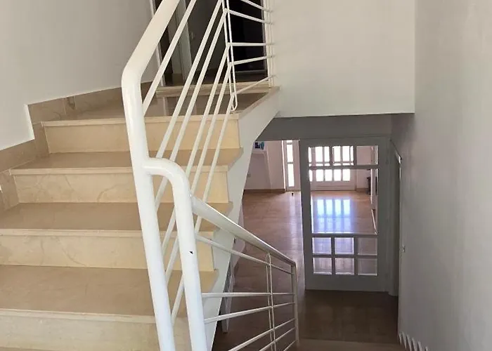 Noa * מאקרסקה